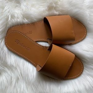 MADEWELL LEATHER ENGLISH SADDLE SLIDES